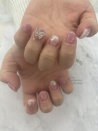 〇ちょうちょネイル
