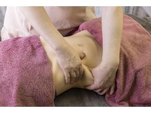 グルナディエ(grenadier)/お腹引き締めマッサージ