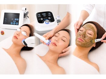 サロン マリー(SALON MARIE)の写真/濃いシミから薄いシミ、しわまでアプローチ。理想の素肌へ導くケアで自分磨きを★