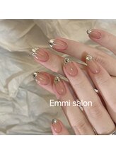 エミー(emmi)/