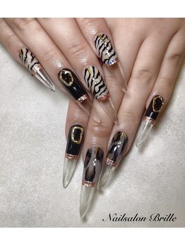 エスフィーネイルサロン ブリーユ(Esfy nailsalon Brille)/先端クリアネイル