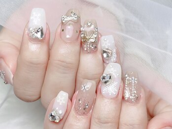 クイーンズネイルサロン(Queen's nail salon)/クリスマスネイル｜結晶ネイル