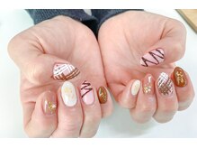 アールエム(Rm)/バレンタインネイル