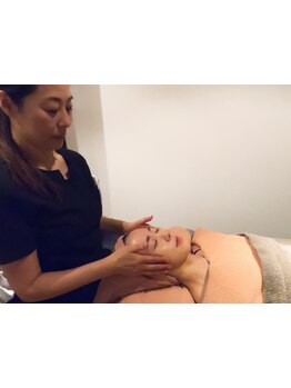 ホウレイ線・たるみ改善！予防ケア