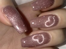 ラティエ(Latier)/:ハートマグネットネイル