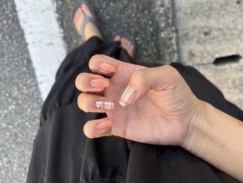 パルティー 大阪北浜店(PARTIE)の写真/《北浜/長さだしネイル》自爪にコンプレックスのある方も◎綺麗な長さだしで女性らしい美しい指先を演出♪