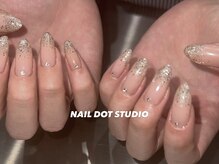 ネイルドットスタジオ 堺筋本町(NAIL DOT STUDIO)/ラメグラデーション