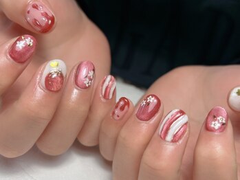 ラドール(La Dhole)/イチゴネイル