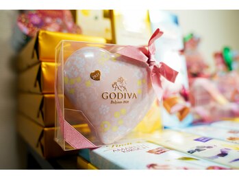 ザ サロン(THE S'ALON)/