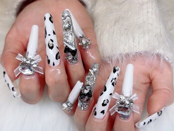 トリーシア(Nail & Beauty Salon Tri-xia)/