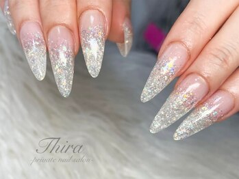 ティーラ(Thira)/スカルプ　ラメグラデーション