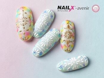 ネイリックス アヴェニール(NAILX avenir)/タイル柄ネイル