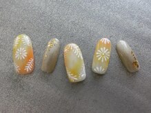 ネイリシャス(NAILICIOUS)/手描きボタニカルネイル