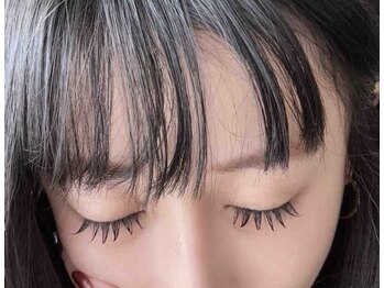 エム 新大久保店(M)/束感ワンホンマツエク