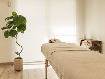 トータルビューティーサロン コウ(KOU)/アロマオイルマッサージ 部屋1