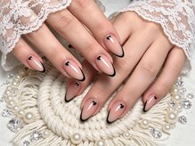 ナナネイル(Nana Nail)/ハートフレンチ