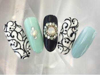ラリュールネイル(L'Allure nail)/ペイズリーアートネイル¥8200