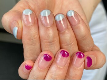 カーティシーネイルズ(curtisii NAILS)/