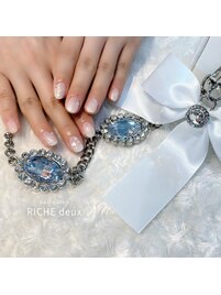 ホワイトガーリーネイル！