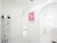 ホワイトニング ハナ 南本町店(WHITENING HANA)