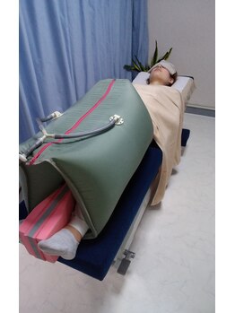 ヒカリカイロプラクティック/脚のむくみにエアー！