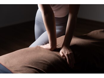 全力ストレッチ 浦和店/施術中