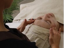 【肌質改善】Pua Pua Facial 【プアプアフェイシャル】/STEP10　丁寧にマッサージ