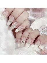 ミス シャーリー(Miss Shirley)/【ストーンラインネイル】