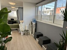 ナミ(nami)の雰囲気（店内（待合スペース）の雰囲気です）