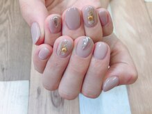 ネイル アンド アイラッシュ虹/