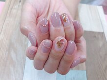 ネイル アンド アイラッシュ虹/