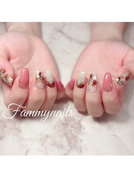 ファミーネイルズ(Fammy nails)/