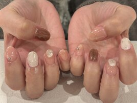 ブラウンニュアンスネイル