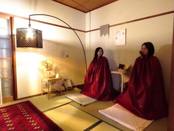 かまくらリアンの写真/【ペア蒸し大歓迎】お友達やカップルで芯から温活♪黄土漢方よもぎ蒸しで、二人の心も体もポカポカに★