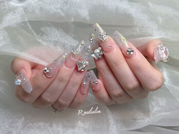 アール ネイルサロン/チップ長さだし
