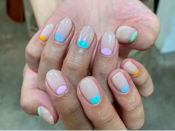 カーティシーネイルズ(curtisii NAILS)/