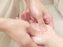 アムール シェリ(Amour Cheri)/5.腕ケアでバスト横広がり解消