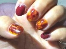 ミナネイル(mina-nail)/秋にぴったりべっ甲ネイル