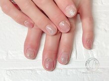 ニケ/マググラデ