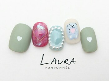 ローラポンポニー(Laura pomponnee)/くまさんネイル