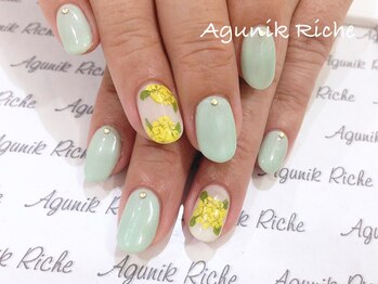 アグニークリッシェ(Agunik Riche)/【ミモザネイル】