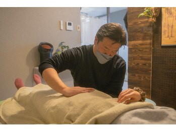 グリッター(GLITTER)/整体施術(骨盤の調整)