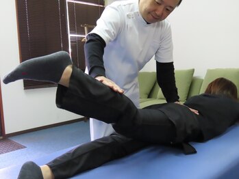 ユウ(YOU)の写真/運動苦手でも安心★週1回1時間加圧トレーニング効果大!ウェア貸出/22時まで/子連れ◎/駅徒歩2分