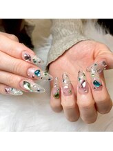 MIHANAネイルサロン/ビジューネイル