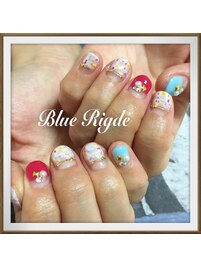 アートが得意のサロン♪