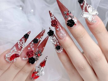 モモアネイル(MomoA nail)の写真/【ネイル好き必見！】多彩なカラー1000種とパーツ3000以上を揃えたサロン★自分だけのオリジナルネイルを♪