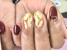ミナネイル(mina-nail)/フラワーデザイン