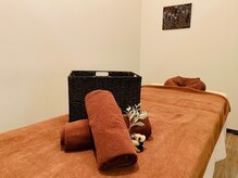 ミヤビ ナチュラル セラピー トレッサ横浜店(MiYaBi Natural Therapy)の雰囲気（お買い物中でもほっと一息♪ゆったり施術を受けられる全個室♪）