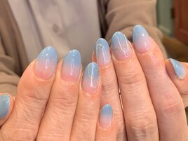 5月　くすみブルー