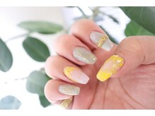 ディーエムジーネイル(DMG nail)/ミモザニュアンスデザイン